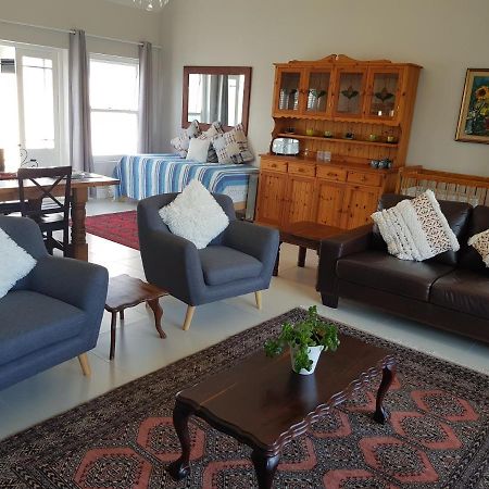 Coral Tree Apartment เฮอร์มานุส ภายนอก รูปภาพ